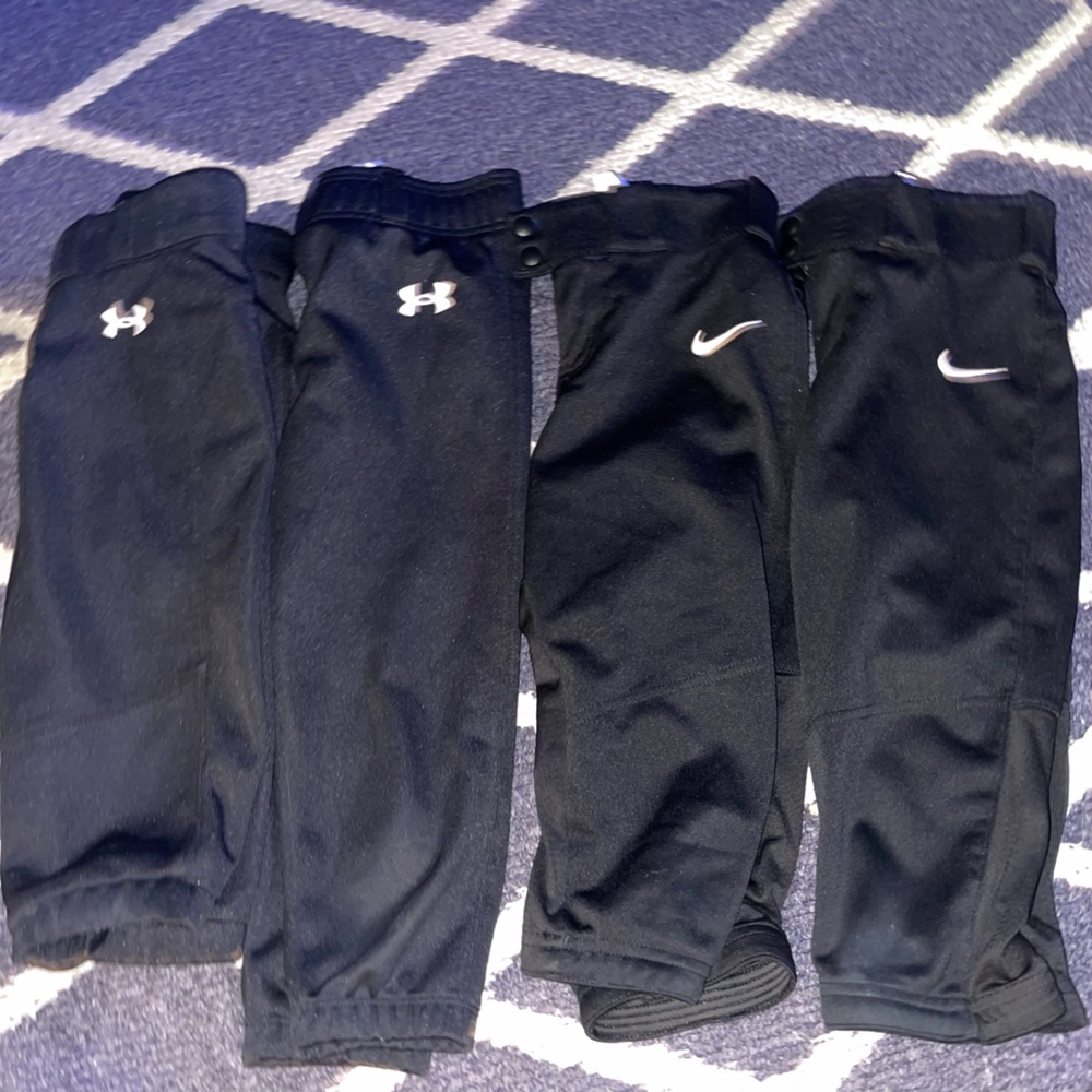 Nike Kids Black Bottoms